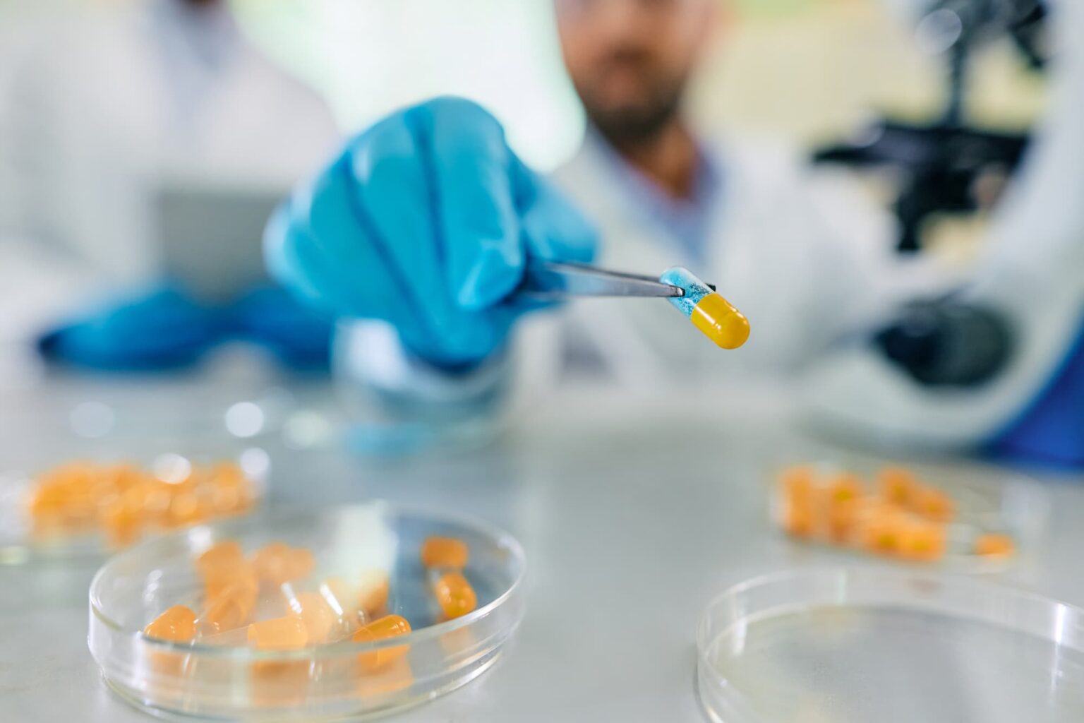 Perceptiom accompagne la société Française de Pharmacologie en communication scientifique