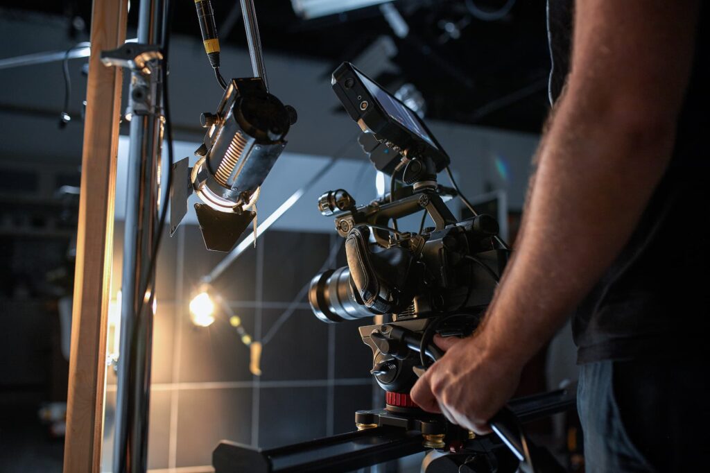 Film institutionnel : découvrez comment faire.